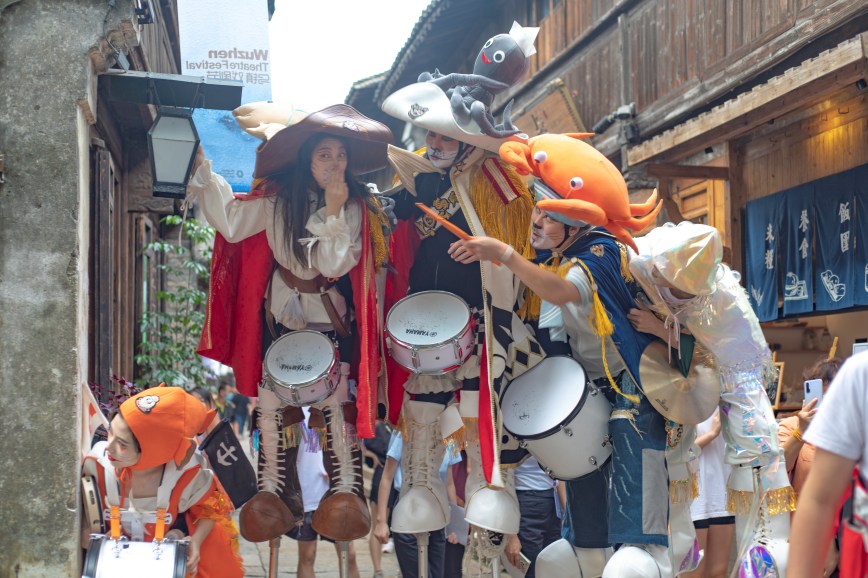 嘉年(nian)華演出劇目(mu) (113)_副本(ben).jpg